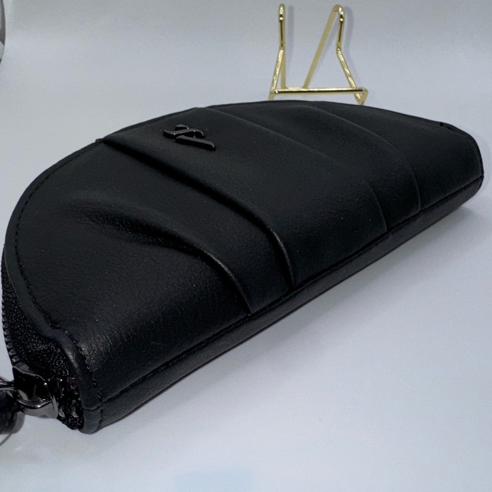Simply Vera Vera Wang Black Pleated Half Moon Wallet - Picture 6 of 6